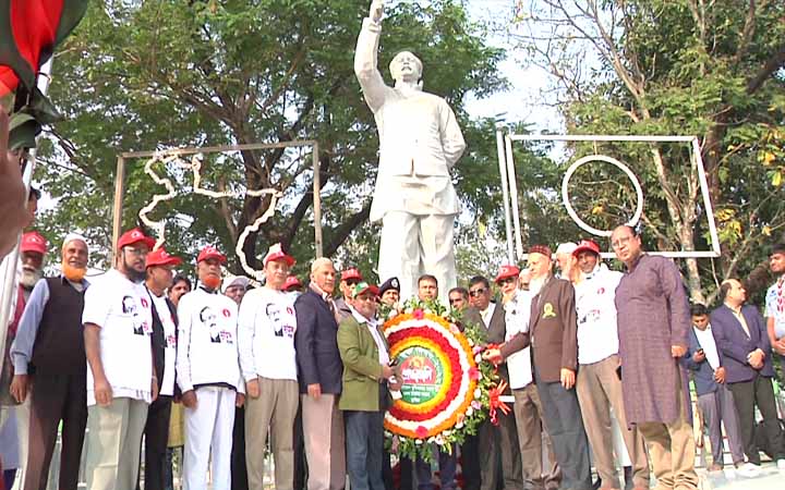 নানা আয়োজনে কুষ্টিয়া মুক্ত দিবস  পালন