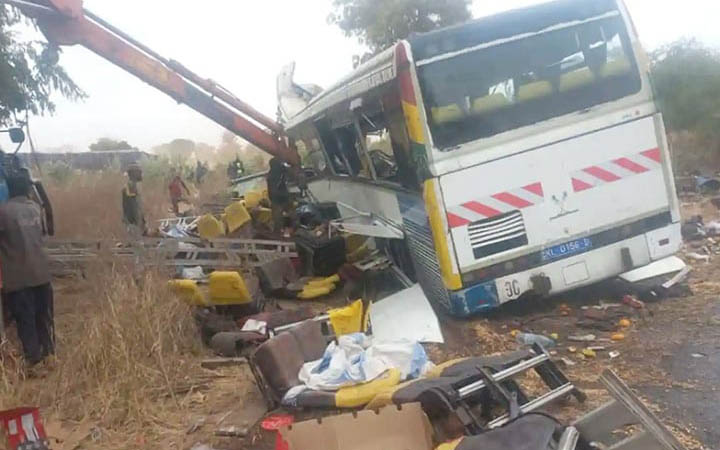 সেনেগালে দুই বাসের মুখোমুখি সংঘর্ষে নিহত ৪০