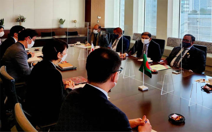 স্মার্ট বাংলাদেশ গড়তে নিরাপদ খাবার নিশ্চিতের বিকল্প নেই : খাদ্য মন্ত্রী