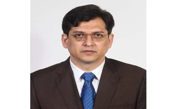 বেকসুর খালাস সালাহউদ্দিন আহমেদ, দেশে পাঠানোর নির্দেশ