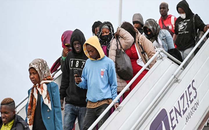 হামলার পর তিউনিসিয়া ছাড়ছে শত শত অভিবাসী