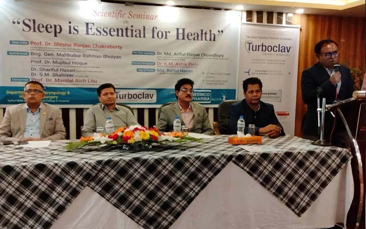 ঘুমের অনিয়ম ক্যান্সারের আশঙ্কা বাড়ায়