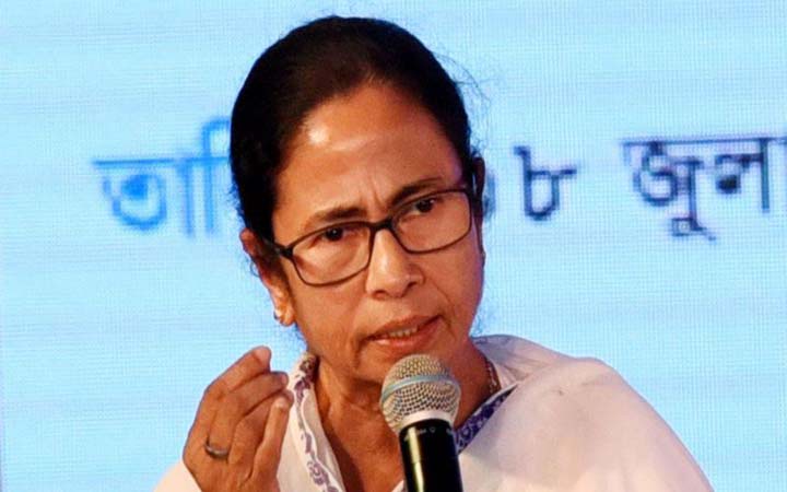 পশ্চিমবঙ্গে নতুন নিয়োগ দুর্নীতি: আবারো সমস্যায় মমতা ব্যানার্জীর দল?