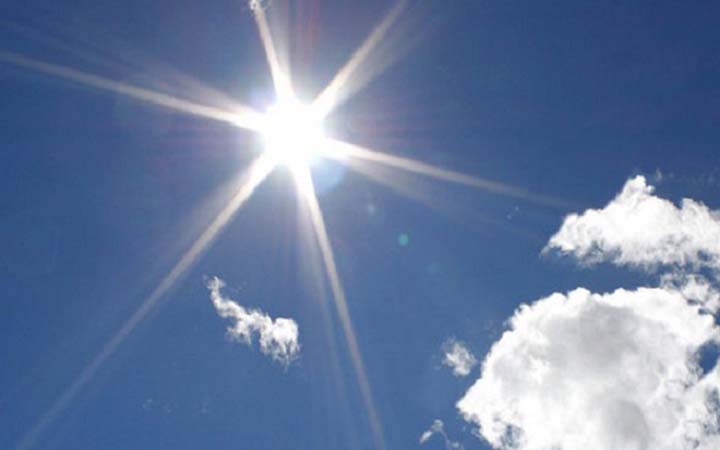 দেশের আট জেলায় তীব্র তাপপ্রবাহ বইছে