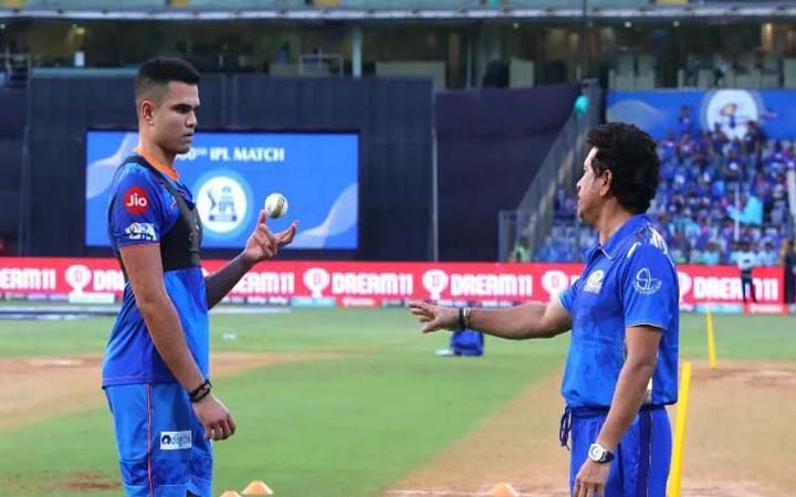 শচীন টেন্ডুলকারের ছেলে হওয়ার যে বোঝা বইছেন অর্জুন