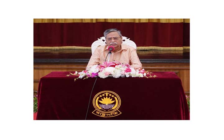 বঙ্গভবনের কর্মকর্তা-কর্মচারীদের দায়িত্ব পালনে স্বচ্ছতা ও জবাবদিহি নিশ্চিত করার নির্দেশ রাষ্ট্রপতির