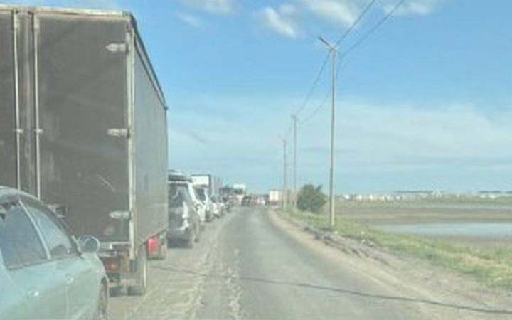 জাপোরিশা পারমাণবিক কেন্দ্রের কাছ থেকে মানুষজন সরিয়ে নিচ্ছে রাশিয়া