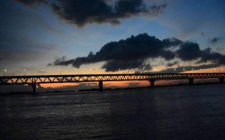 কালবৈশাখী ঝড়ে পদ্মা সেতু ২ ঘণ্টা বিদ্যুৎহীন