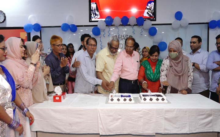 যশোর আদ্-দ্বীন সকিনা মেডিকেল কলেজে ৮ম ব্যাচের ছাত্রীদের পর্ব সমাপনি অনুষ্ঠান