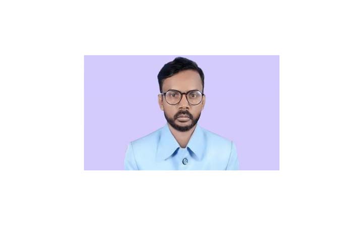 নায়ক ফারুকের আসনে প্রার্থী হচ্ছেন হিরো আলম