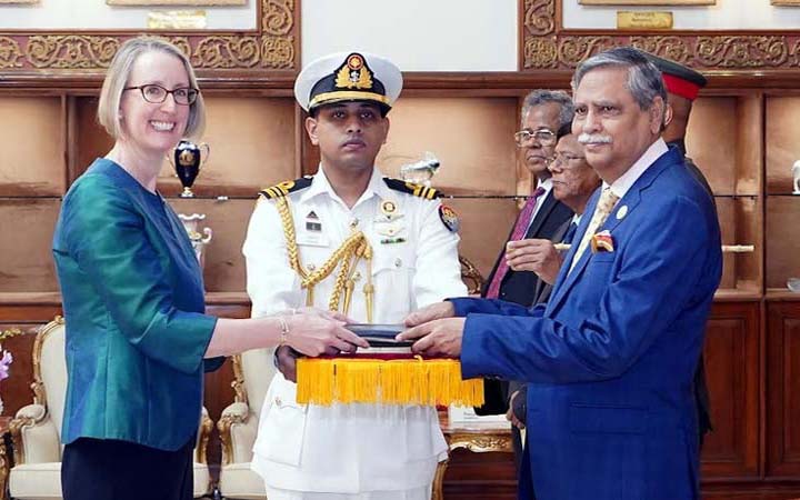 যুক্তরাজ্যের বিনিয়োগকারীদের বাংলাদেশের তেল, গ্যাসসহ বিভিন্ন খাতে বিনিয়োগের আহ্বান রাষ্ট্রপতির