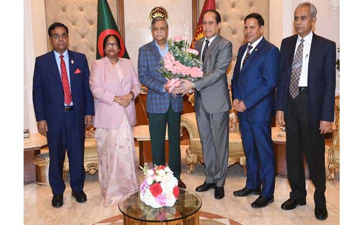 গণতান্ত্রিক প্রক্রিয়ায় নির্বাচন খুবই গুরুত্বপূর্ণ : রাষ্ট্রপতি
