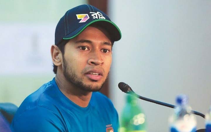 বিপিএলের স্থানীয় প্লেয়ার্স ড্রাফটে সর্বোচ্চ ক্যাটাগরিতে মুশফিক