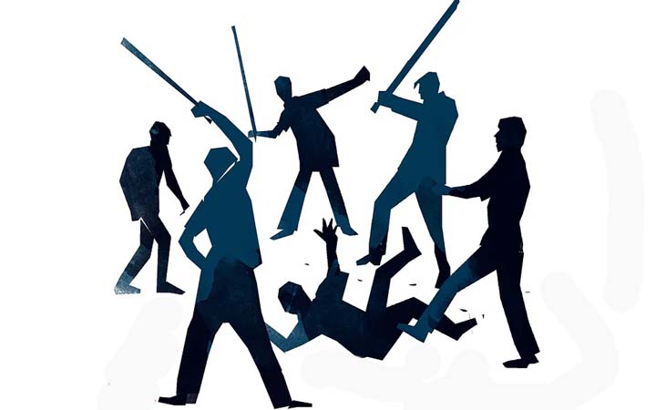 টঙ্গীতে ২ ছিনতাইকারীকে গণধোলাই