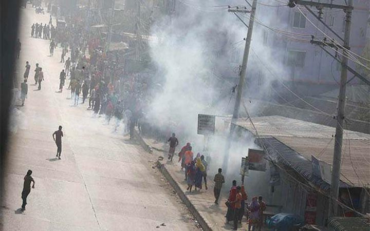 গাজীপুরে ১২৩ কারখানায় ভাঙচুর, ২২ মামলায় ৮৮ জন গ্রেপ্তার