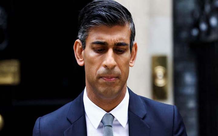 ফের পদত্যাগ মন্ত্রীর, বিপাকে সুনক সরকার