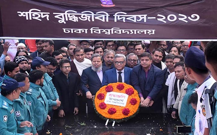 নতুন প্রজন্মকে মুক্তিযুদ্ধের সঠিক ইতিহাস জানতে হবে : ঢাবি উপাচার্য