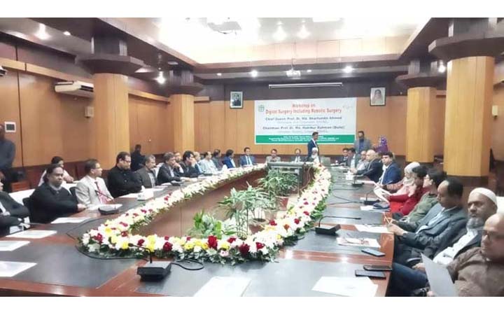 রোবটিক সার্জারি চিকিৎসা সেবায় বিপ্লব ঘটাবে : বিএসএমএমইউ উপাচার্য