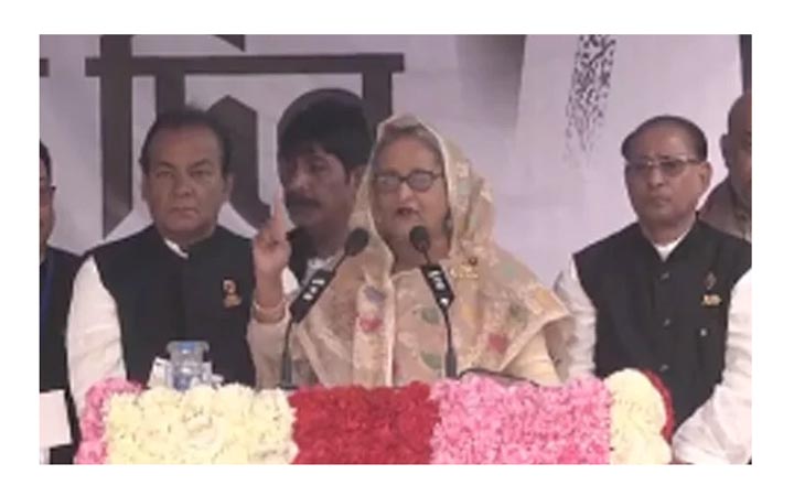 ফরিদপুরে জনসভায় ভাষণ দিচ্ছেন প্রধানমন্ত্রী