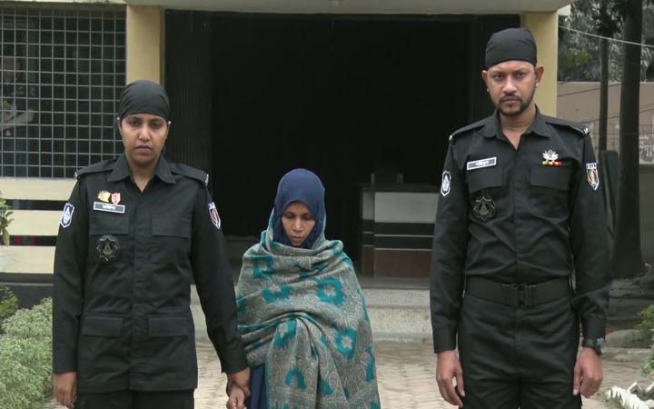 কুষ্টিয়ায় যাবজ্জীবন কারাদণ্ড সাজাপ্রাপ্ত পলাতক আসামী গ্রেফতার