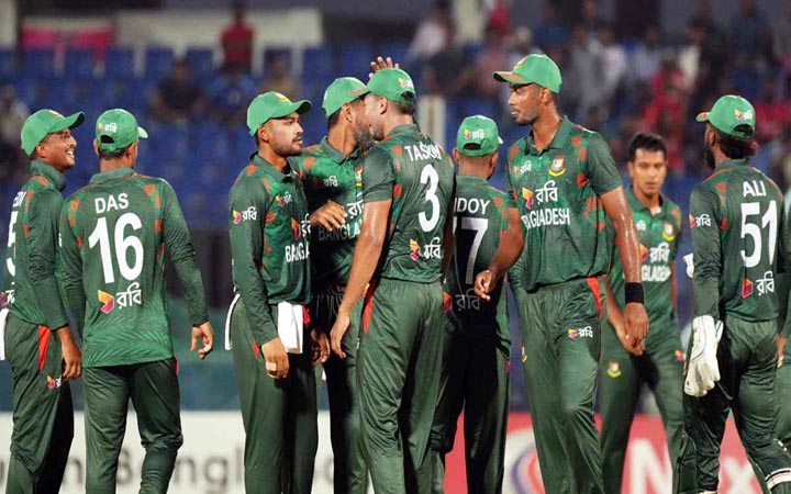 চমক রেখে বিশ্বকাপ দল ঘোষণা বাংলাদেশের