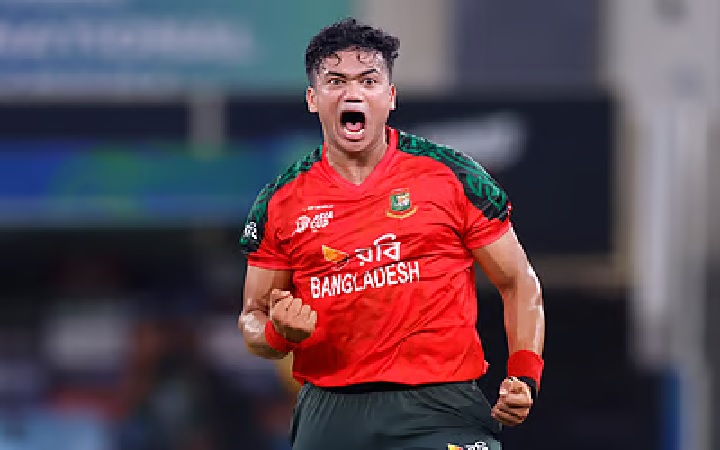 বাংলাদেশকে ১৩৬ রান টার্গেট দিল পাকিস্তান