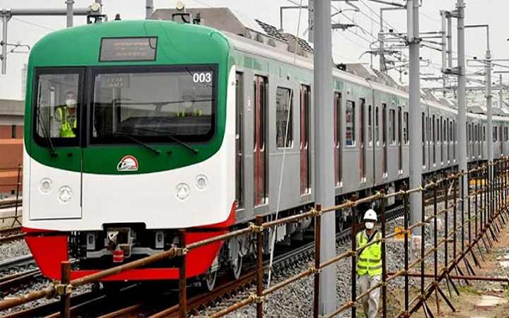 পরীক্ষামূলকভাবে শুক্রবার মতিঝিল যাবে মেট্রোরেল