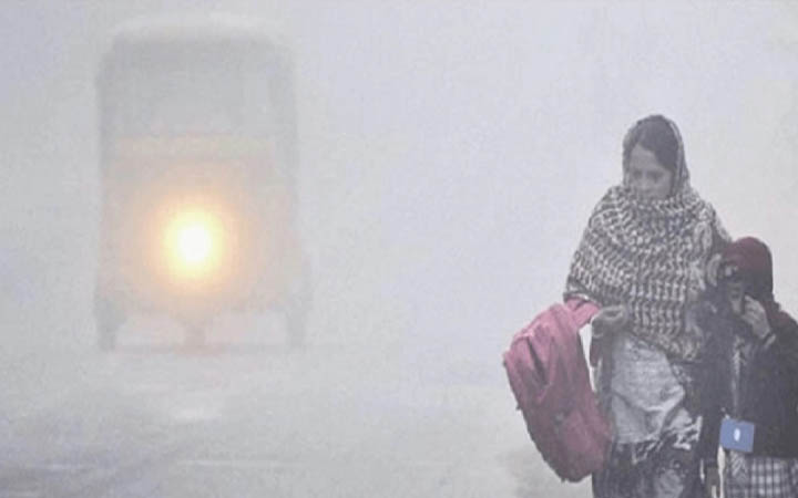 হিলিতে ১১ দশমিক ৯ ডিগ্রি সেলসিয়াস তাপমাত্রা