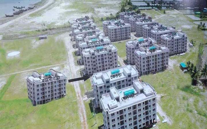 ৬শ উদ্বাস্তু পরিবারকে ফ্ল্যাটের চাবি হস্তান্তর করলেন প্রধানমন্ত্রী