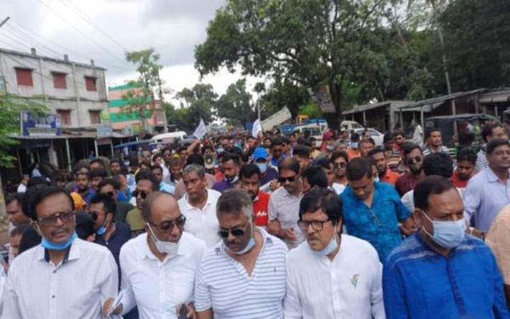 বেগম খালেদা জিয়া ছাড়া এ দেশে গণতন্ত্র নিরাপদ নয়: বিএনপি নেতা দুলু
