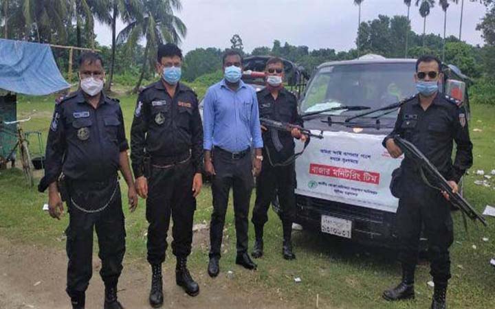 পাবনায় নকল কারখানায় র‌্যাবের অভিযান, ৫ লক্ষ টাকা জরিমানা