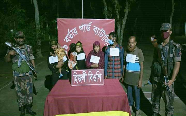 যশোর হিজলী সীমান্ত দিয়ে ভারতে অবৈধভাবে যাওয়ার সময় ০৭ জন আটক