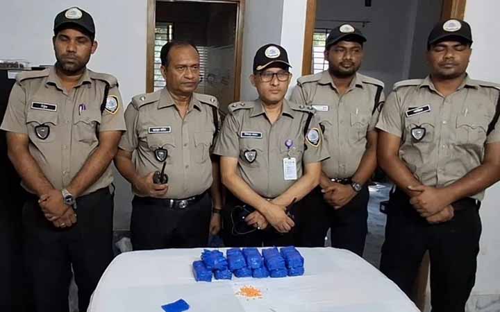 চাঁদপুরে ২২ হাজার পিস ইয়াবা উদ্ধার