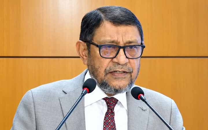 দেশের প্রতিটি স্তরে স্বাস্থ্যসেবা পৌঁছে দিতে সরকার বদ্ধপরিকর : স্বাস্থ্যমন্ত্রী
