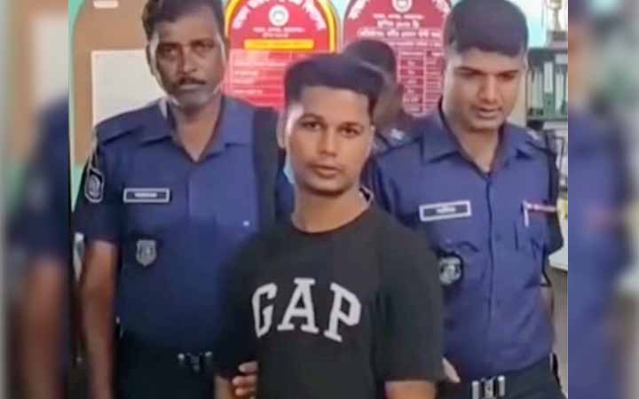 রূপগঞ্জে শিক্ষকের উপর হামলার ঘটনায় মামলা, ছাত্র গ্রেপ্তার