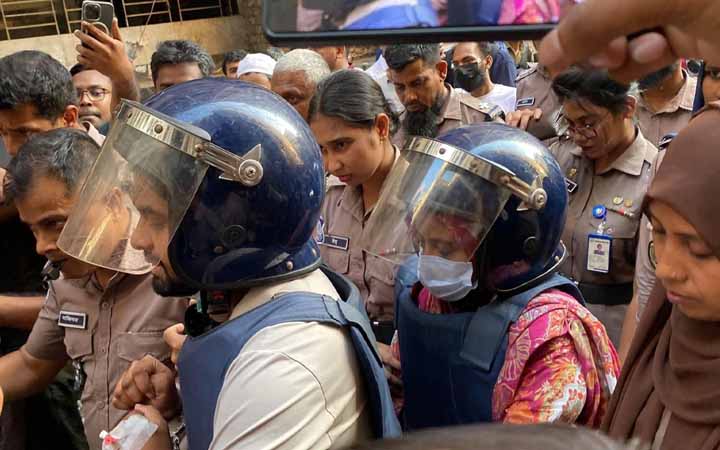 রিমান্ড শেষে আয়াশ ও রিমি কারাগারে