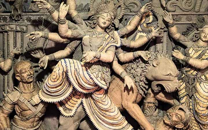 দুর্গাপ্রতিমায় পতিতালয়ের মাটি ব্যবহার করা হয় কেন?