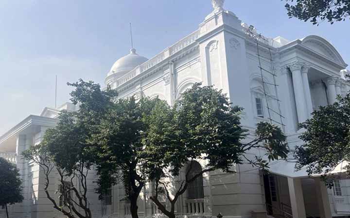 আদালত অবমাননাঃ ট্রাইব্যুনালে নিঃশর্ত ক্ষমা চাইলেন আওয়ামীপন্থী আইনজীবীরা