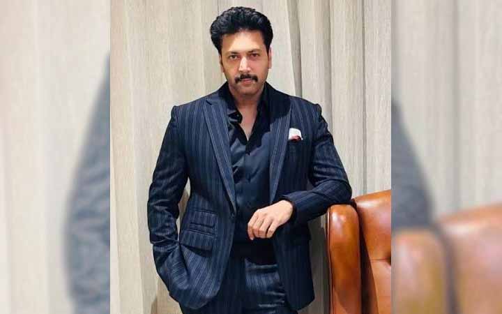 ডিভোর্সের ক্ষোভ ভেঙ্গে অভিনয়ে ফিরছেন অভিনেতা রবি মোহন