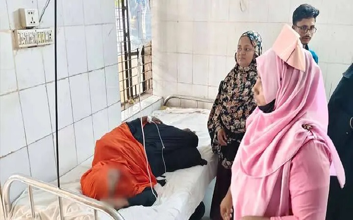 পটুয়াখালীতে কিস্তির টাকা না পেয়ে অন্তঃসত্ত্বা গৃহবধূকে নির্যাতন এনজিওকর্মীর