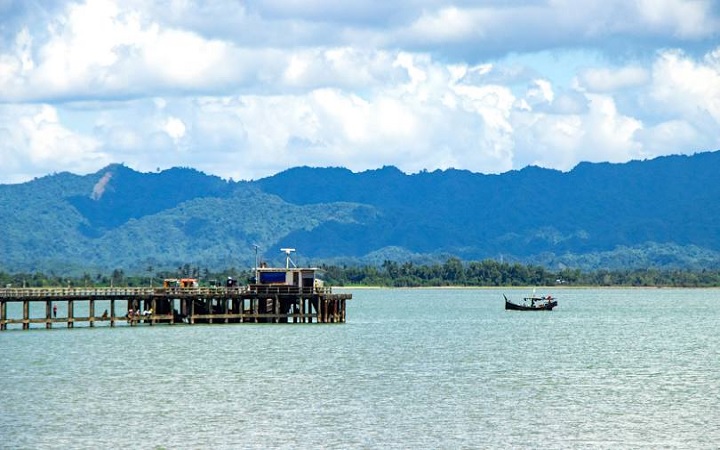 আবারও ৭ জেলেকে ধরে নিয়ে গেল আরাকান আর্মি