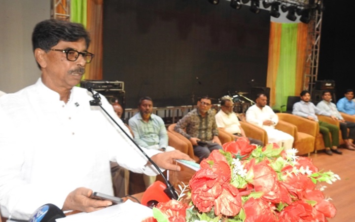 কুমিল্লা মেডিকেল কলেজ হাসপাতালে শয্যাসংখ্যা এক হাজারে উন্নীত করা হবে: কৃষিমন্ত্রী