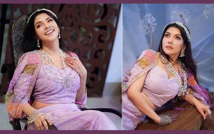 নওশাবা নিজের পরিচালিত সিনেমায় নিজেই করেছেন অভিনয়