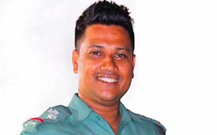 রামপুরায় মোটরসাইকেলের ধাক্কায় গুরুতর আহত পুলিশ সার্জেন্ট