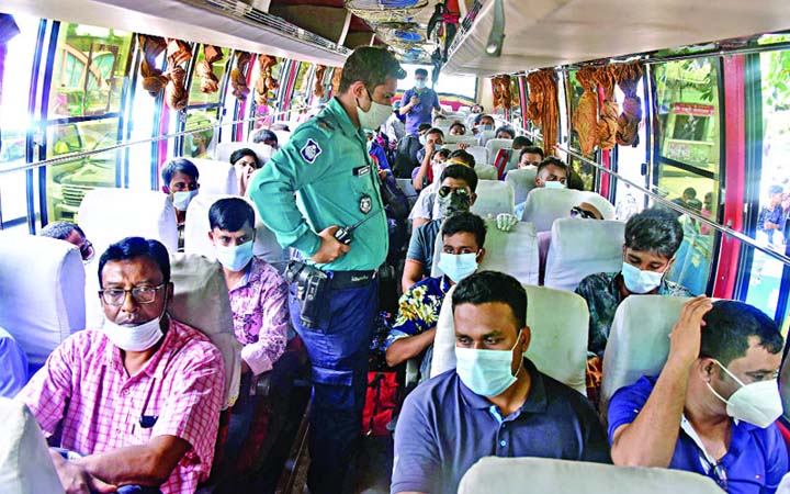 স্বাস্থ্যবিধি না মানলে যাত্রীরা অতিরিক্ত ভাড়া দেবে কেন: কাদের