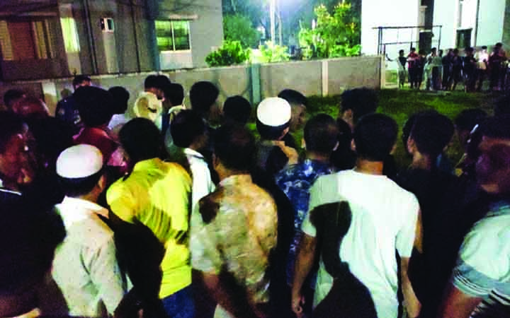 চকরিয়ায় ওষুধ কোম্পানির প্রতিনিধিকে গলা কেটে হত্যা করল ছিনতাইকারীরা