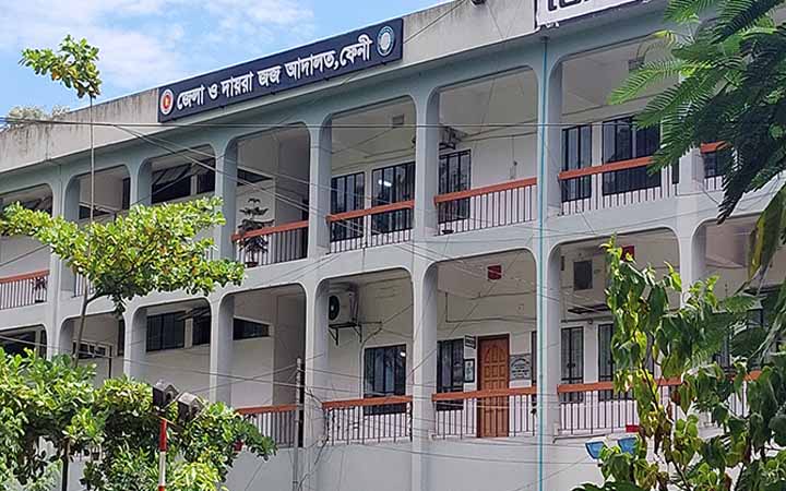 চোরাকারবারির দায়ে পিকআপ চালকের কারাদণ্ড দিয়েছে ফেনীর আদালত