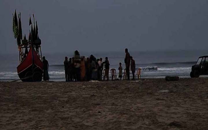 বঙ্গোপসাগরে রোহিঙ্গাবাহী নৌকাডুবির ঘটনায় ৪ মরদেহ উদ্ধার