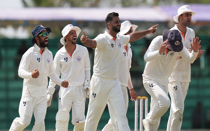 ভারতীয় ক্রিকেটে ইতিহাস গড়ল জম্মু-কাশ্মির