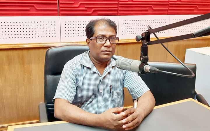 মৌলভীবাজার নিয়ে ‘ইত্যাদি’র গান লিখেছেন মনিরুজ্জামান পলাশ
